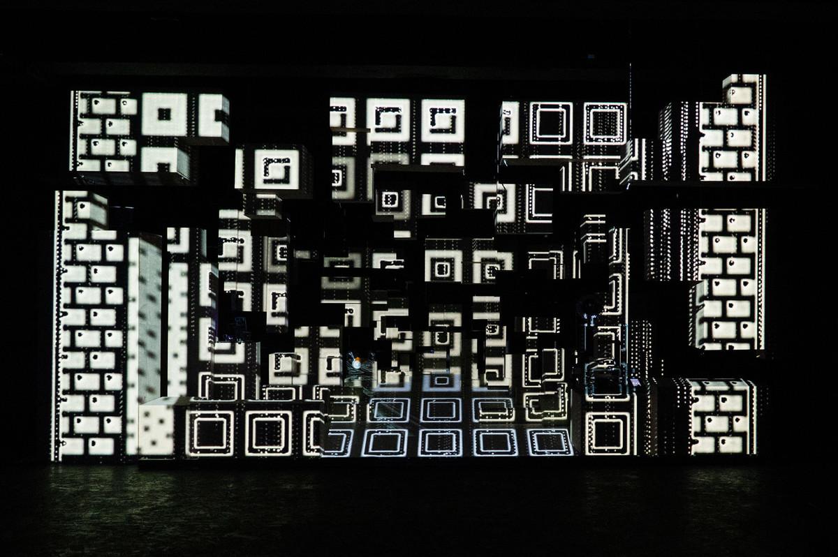 7_c_Apofenija_Gregor_Salobir_bw